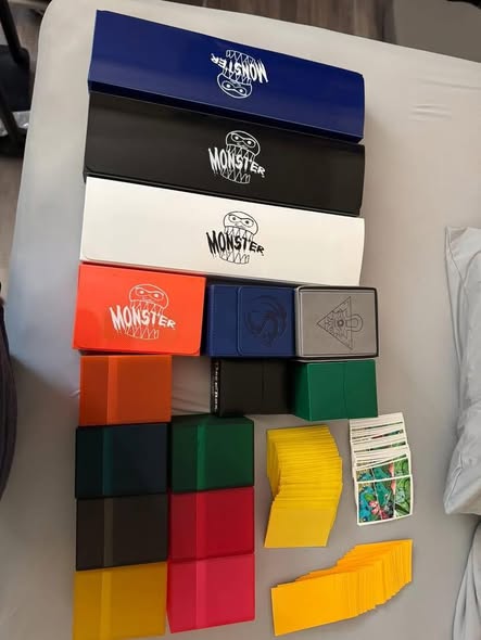 Tropical Takeout Pokemon Deck Box Set