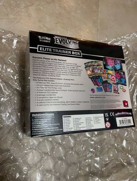 Fusion Strike Elite Trainer Box Pokemon Edition, image 2