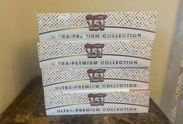 Ultra Premium Pokemon Collection Box, image 2